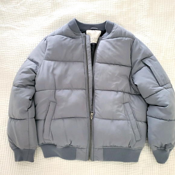 Zara Bomber - Picture 1 of 2